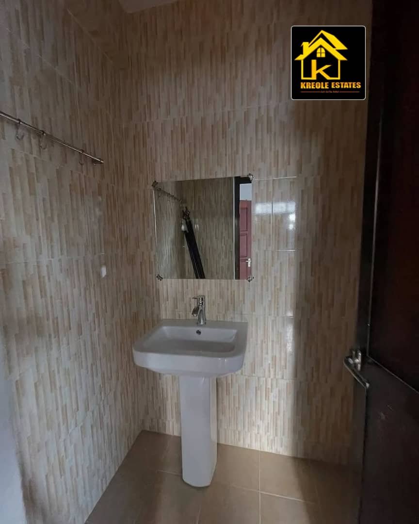 5476df5f-7223-4afd-99e7-cd45083fef88